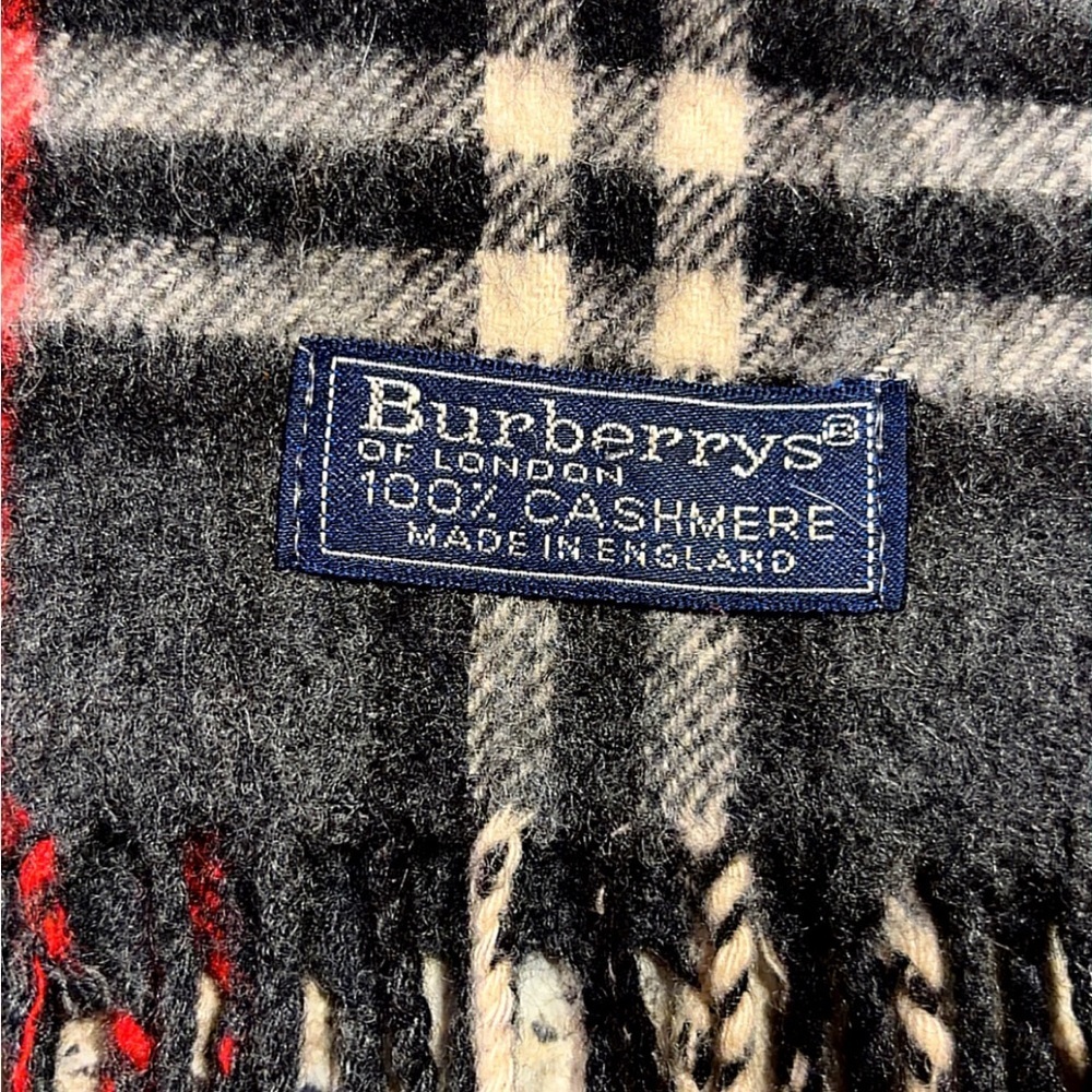 Burberry Vintage Cashmere Scarf in Gray and Red Check - Picture 2 of 6